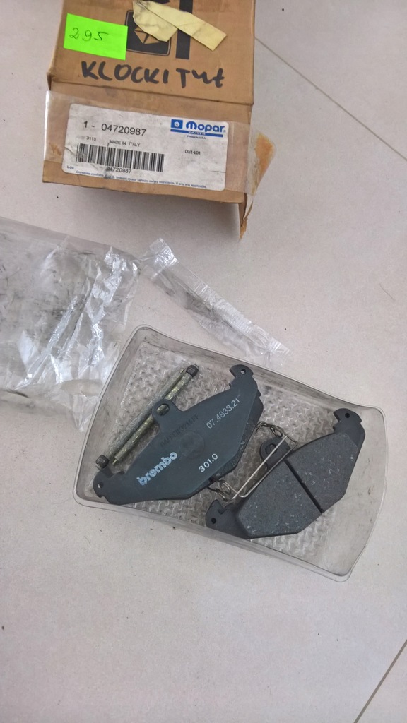 фото №6, Dodge viper 1992-2002r оригінальні гальмівні колодки гальмівні задні mopar 04720987