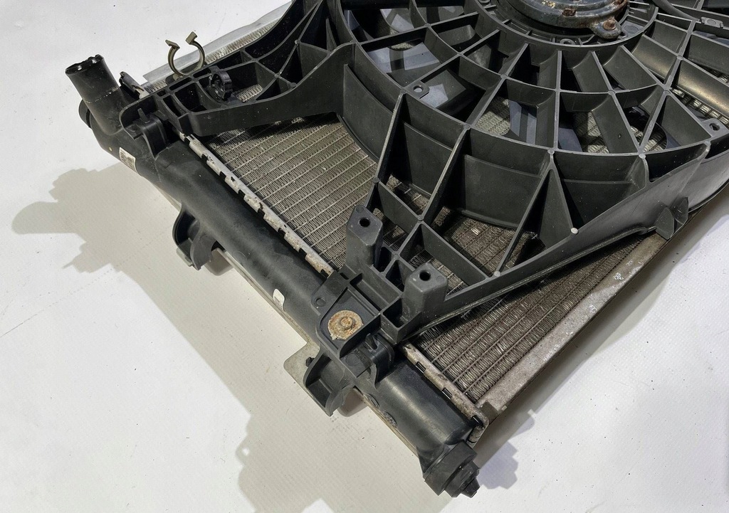 фото №5, Радиатор радиатор вентилятор радиатора chevrolet corvette c6