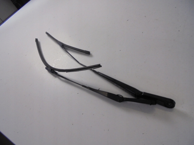 фото №1, Рычаги дворник перед bmw serii 1 f40 2019-