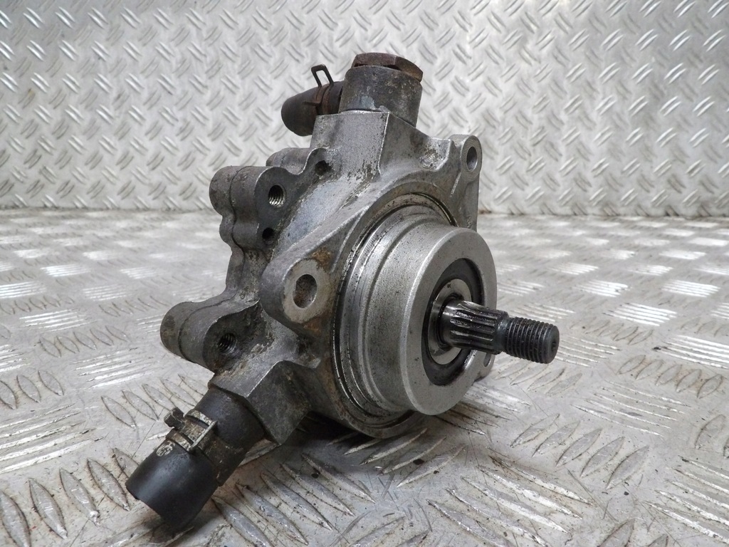 фото №1, Nissan pathfinder r51 navara d40 2.5 dci насос вакуум вакуум 14650eb300