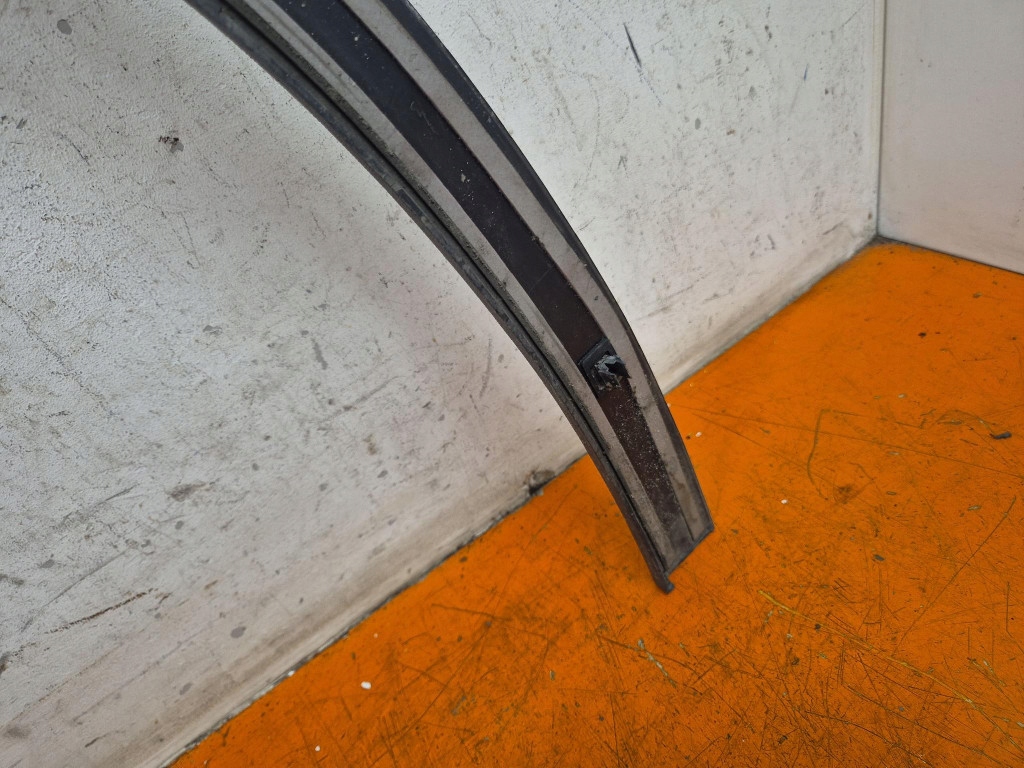 Mercedes gla 156 13-19 молдинг крила передня перед правий a1568852422 Київ