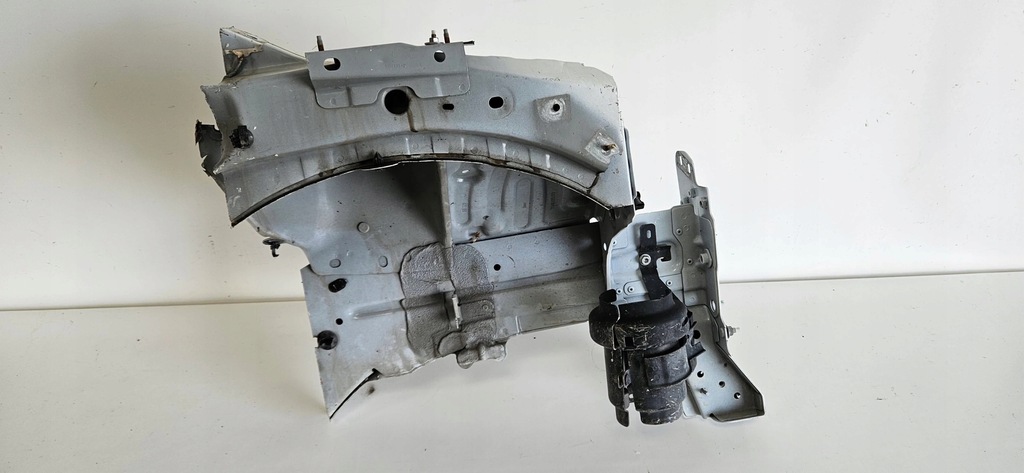 фото №6, Чверть лонжерон правий перед renault clio iv