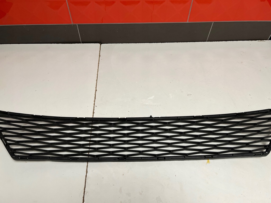 фото №15, Заглушка бампера перед seat ibiza 6j0853667c