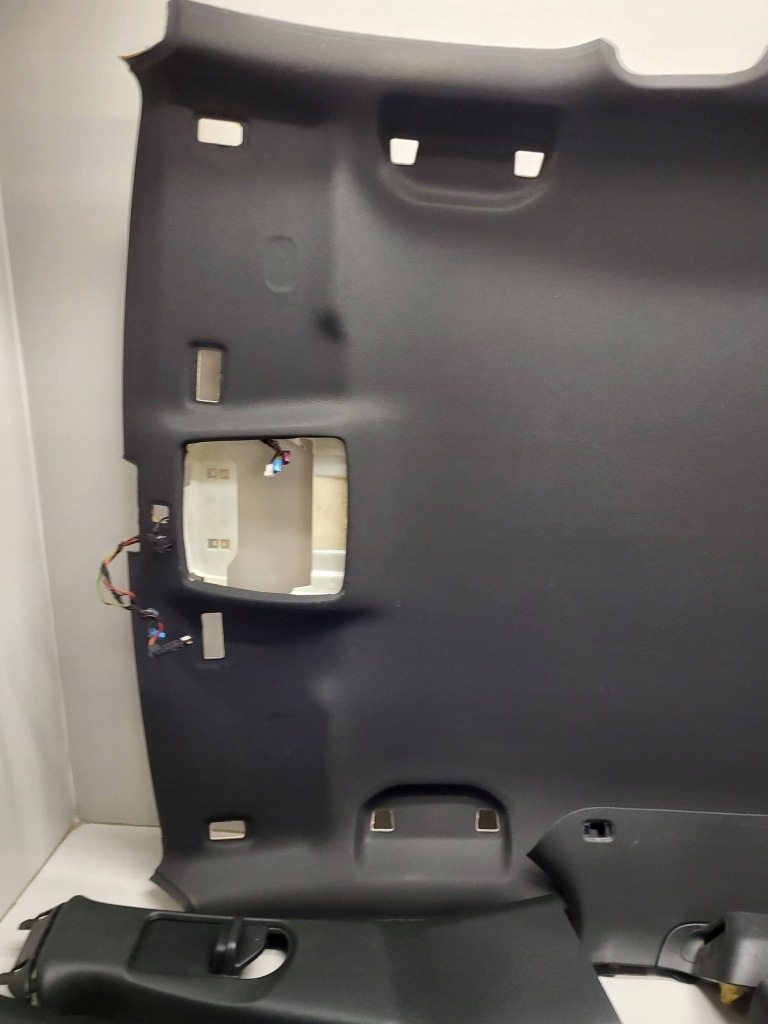 Стеля комплектна czarna mercedes-benz a w176 Недорого