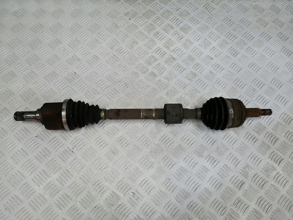 фото №1, Renault megane iv 1.5 dci приводной вал półośka 391015215r левая короткий