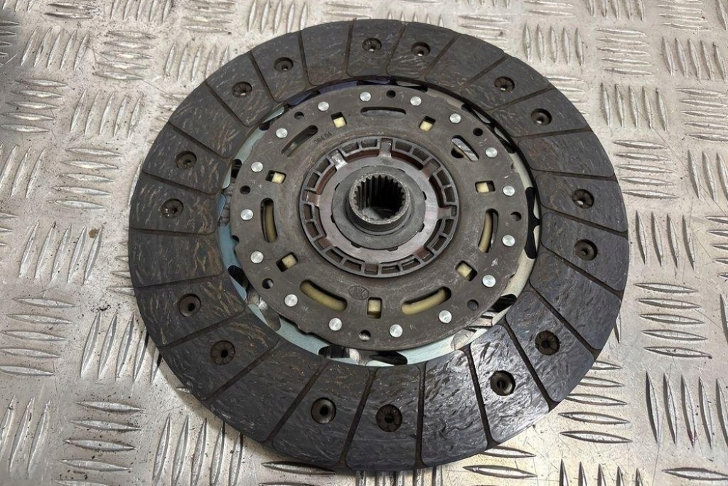 фото №12, Комплект зчеплення audi a3 sportback 8va, 8vf 324035510 2.0l дизель 110kw