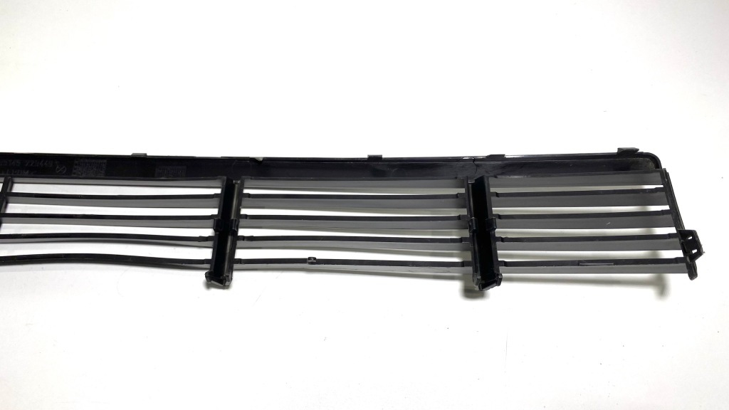 Решётка бампера bmw e36 8165145 Недорого