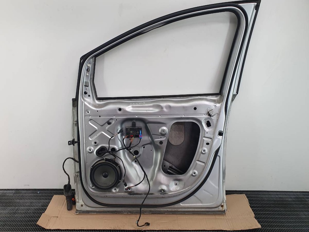 фото №10, Двері перед праве vw sharan seat alhambra ii 7n la7w сріблястий