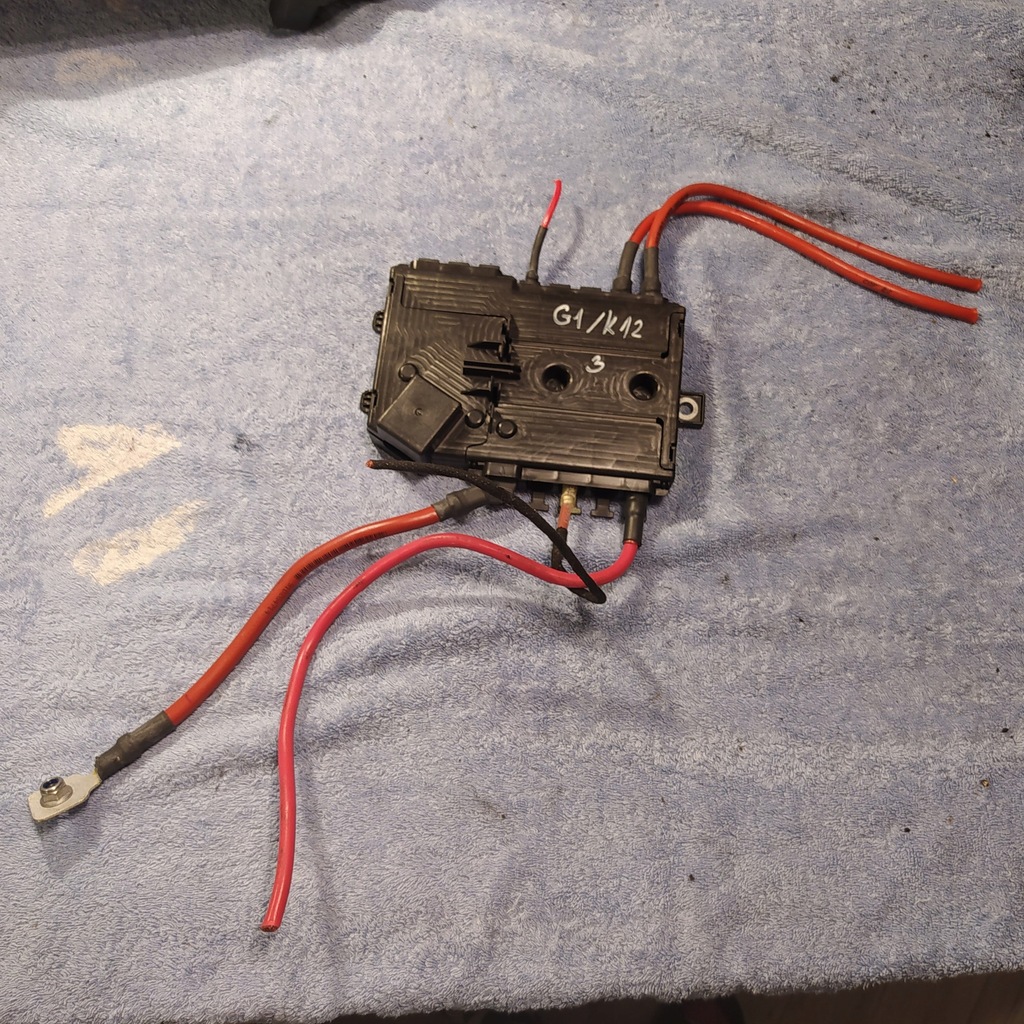 фото №1, Коробка предохранителей mercedes w213 w238