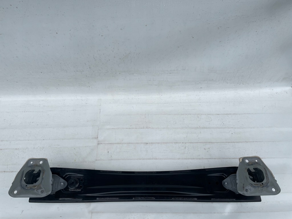 фото №6, Corolla e21 kombi балка бампера задняя