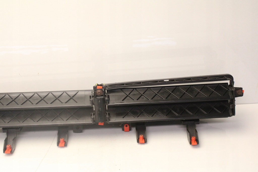 фото №12, Opel insignia a lift 13r- впуск воздуховод воздуха жалюзи