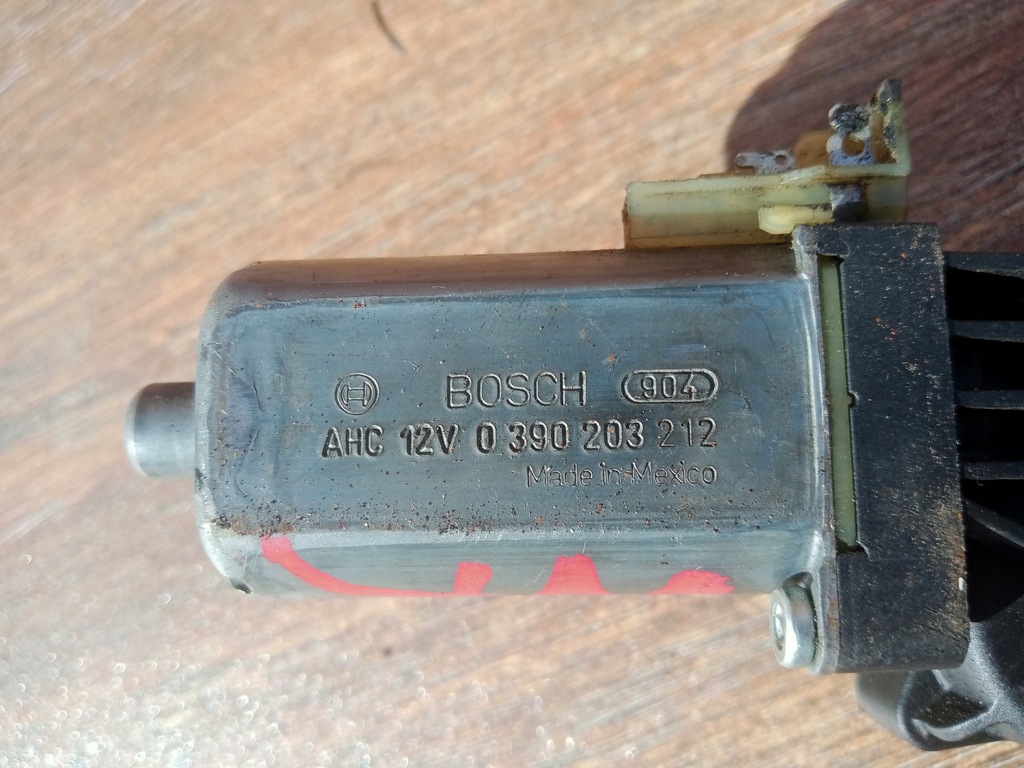 фото №6, Jeep grand cherokee wk 05-10 моторчик сиденье правый 0390203212