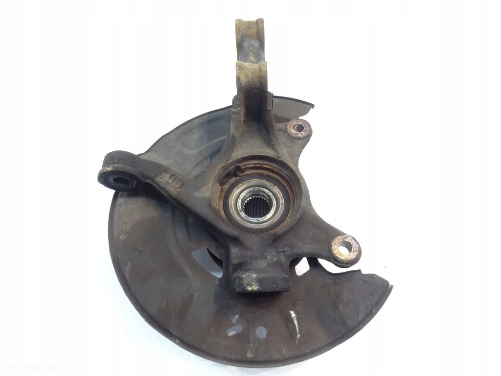 фото №3, Поворотный кулак ступица перед toyota yaris iii 2011-