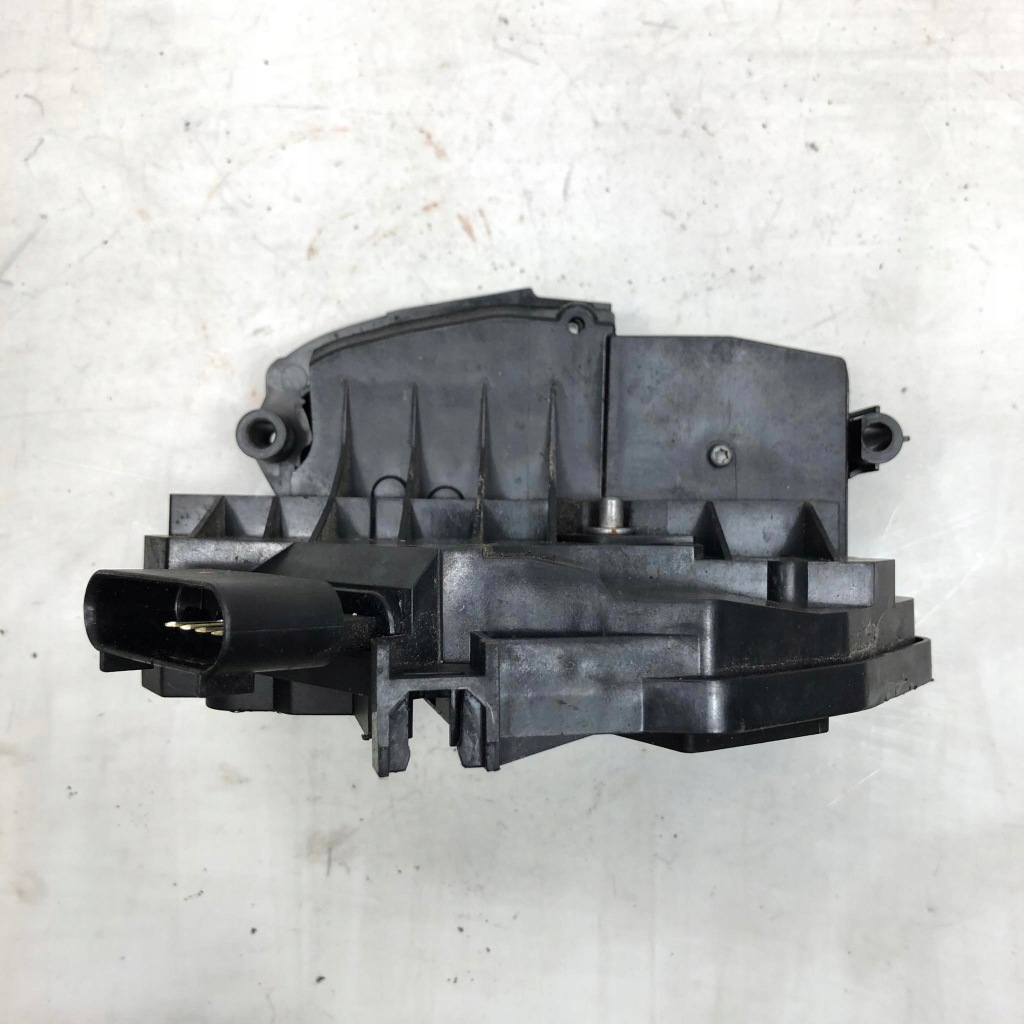 фото №3, Замок двері правий перед v60 i s60 ii