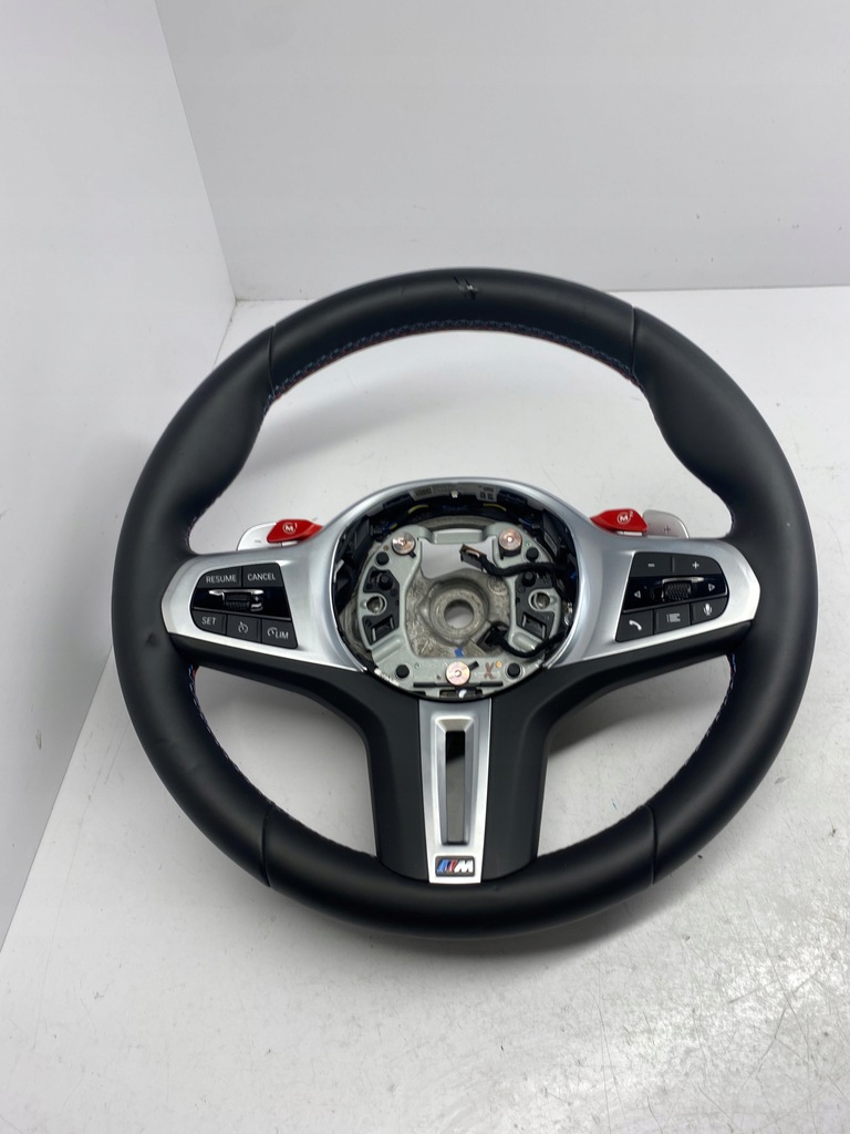 фото №1, Bmw m5 f90 воздуховод лепестки переключения m power