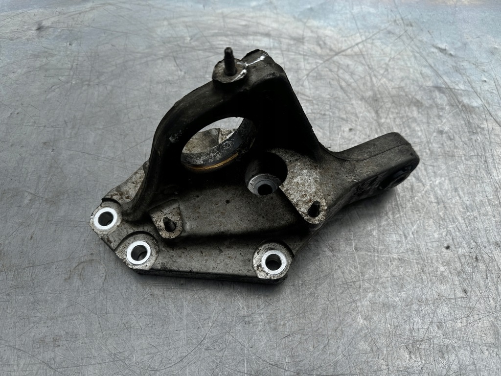 фото №1, Peugeot expert citroen jumpy toyota proace 2.0 опора полуось 9674067780