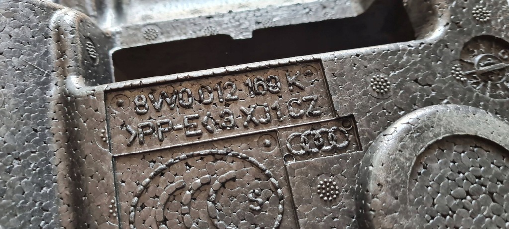 фото №11, A4 b9 8w lift s4 вкладиш піна пінополістирол багажника 8w0012169k