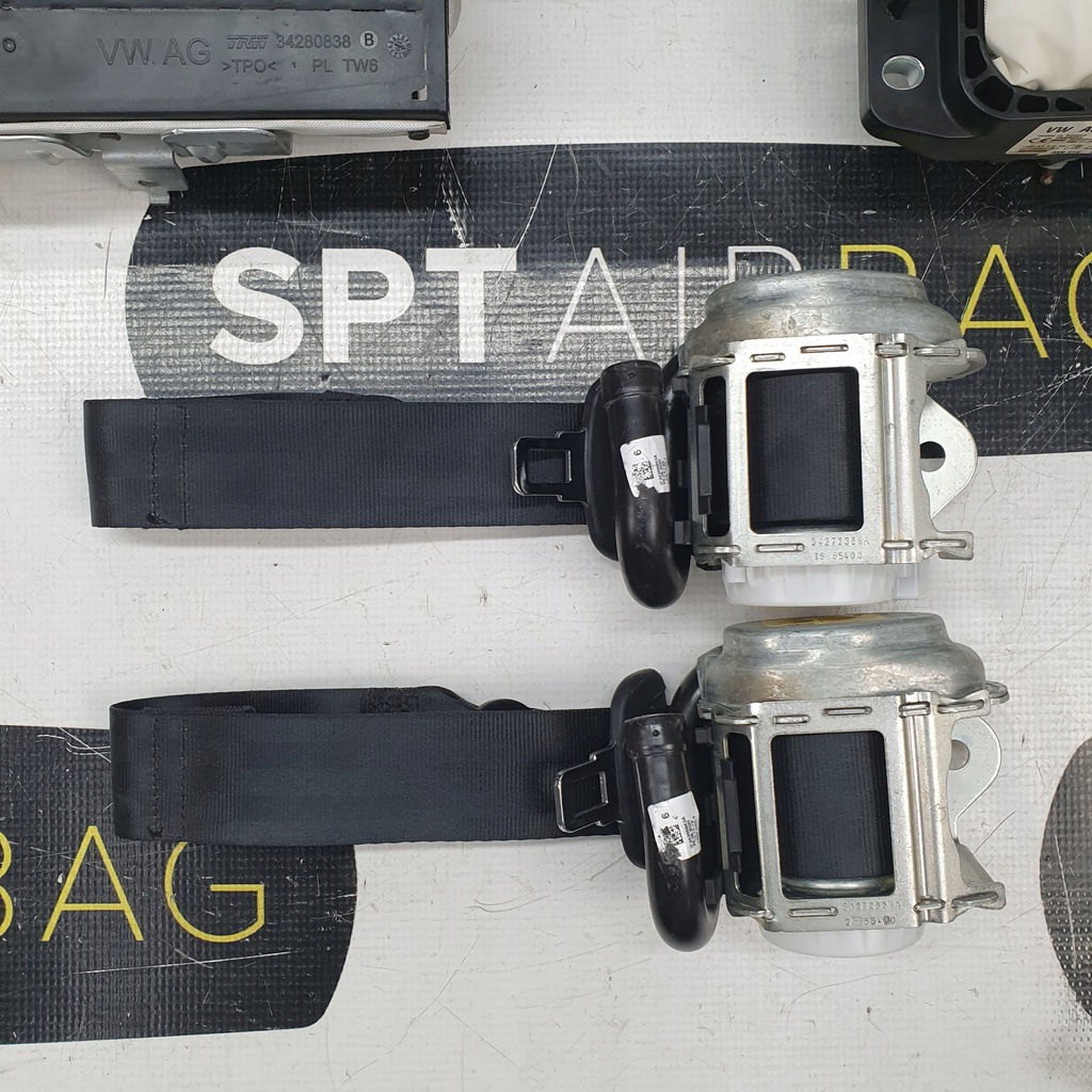 фото №9, Octavia iv 4 приборная панель консоль подушки безопасности ремни подушка безопасности