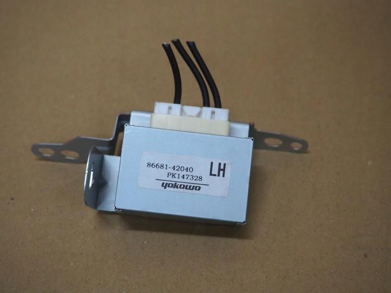 фото №1, Модуль усилитель антенны toyota rav4 v