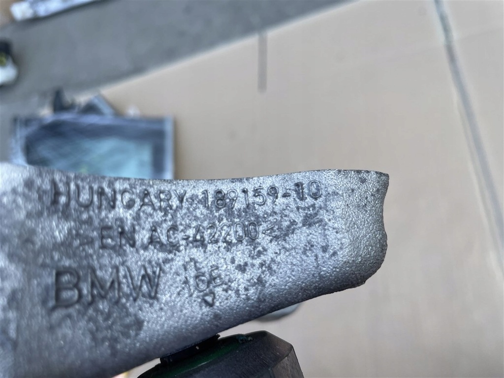 фото №7, Кронштейн кронштейн двигуна 1.5 бензин 189159 bmw x1 u11 24r