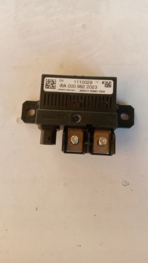 фото №1, Модуль аккумулятор a0009822023 mercedes e-klasa w212