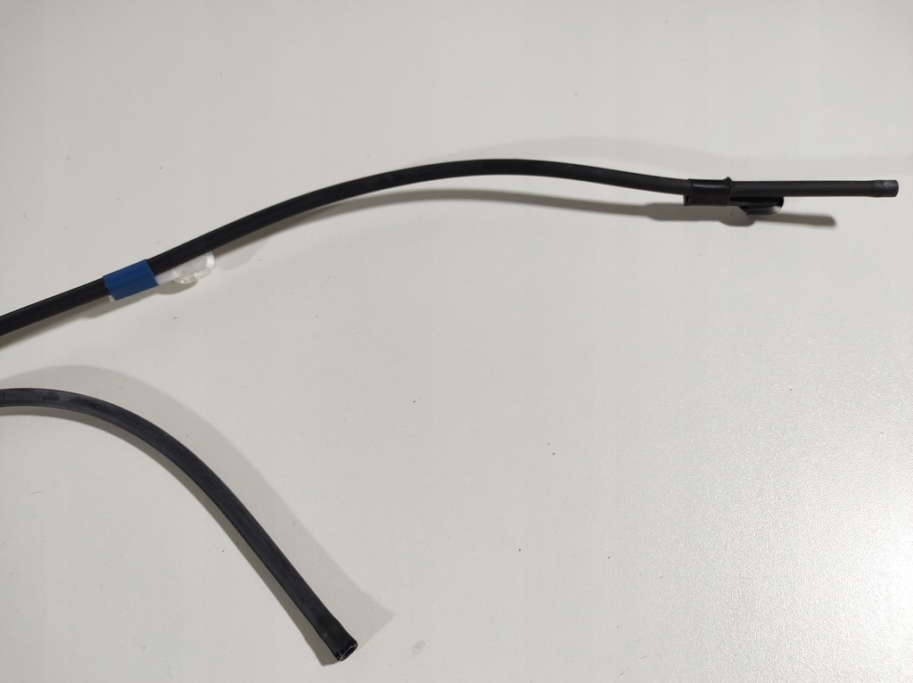 фото №7, Lexus is300h 13r шланг омивача