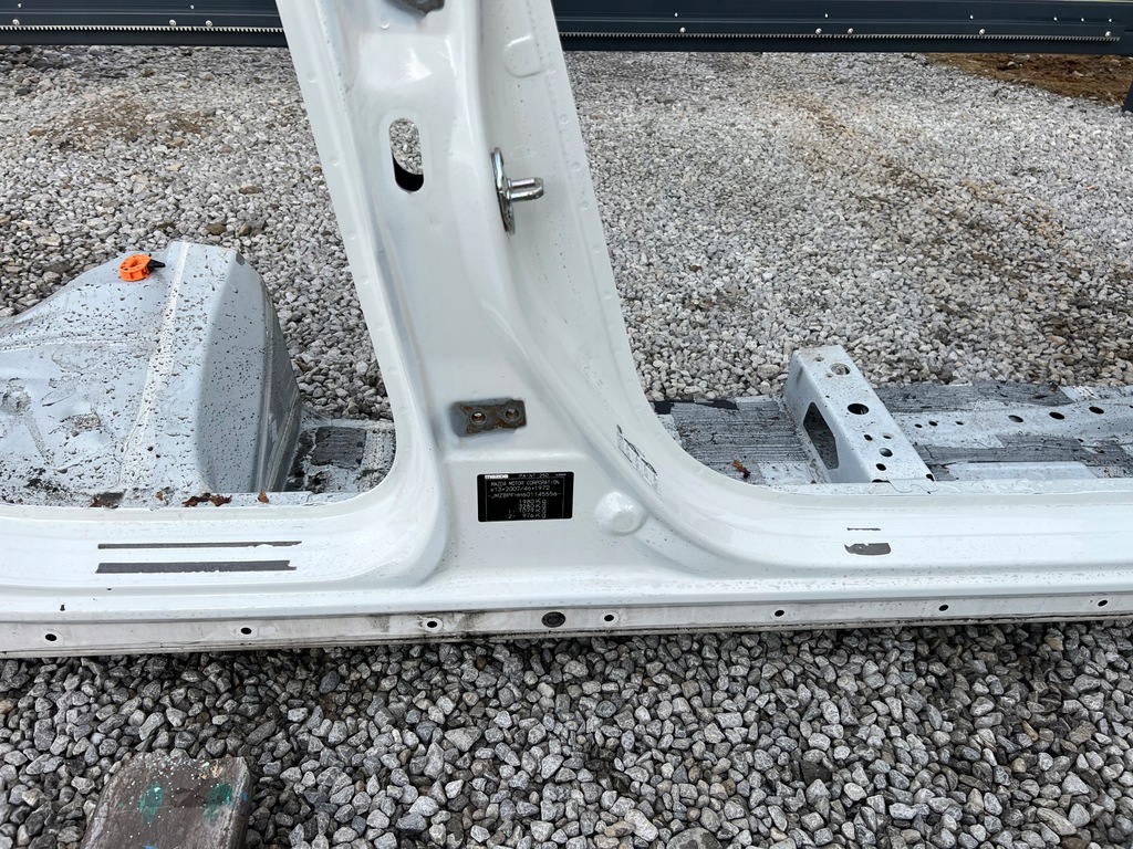 фото №3, Mazda 3 bp порог правый цвет 25d rok 2021