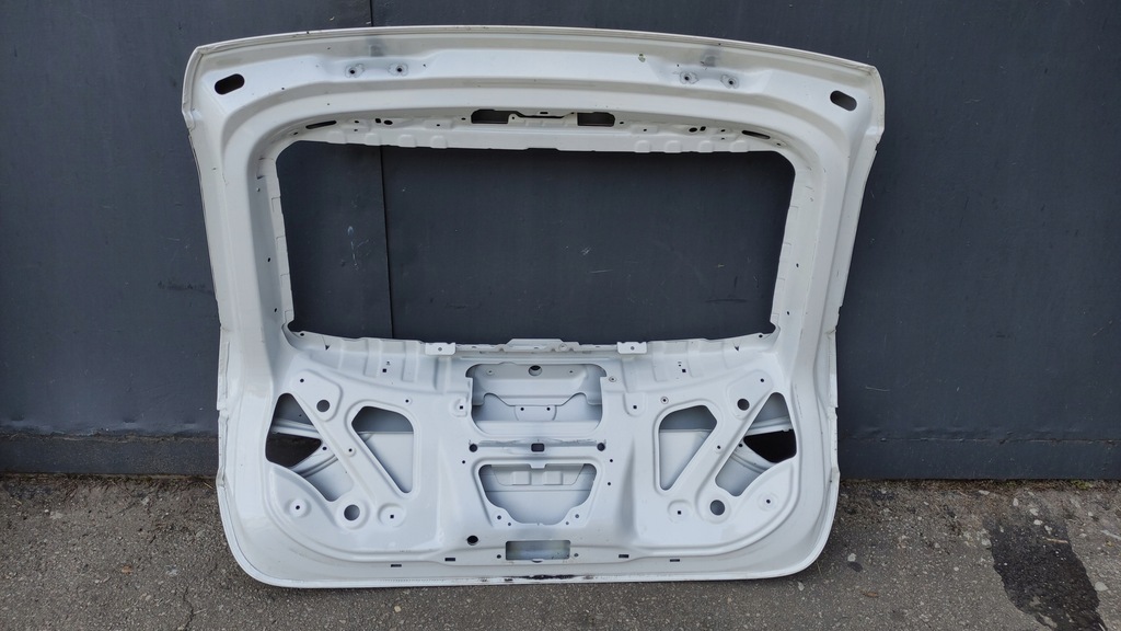 фото №8, Bmw x1 e84 кришка багажника багажника задня