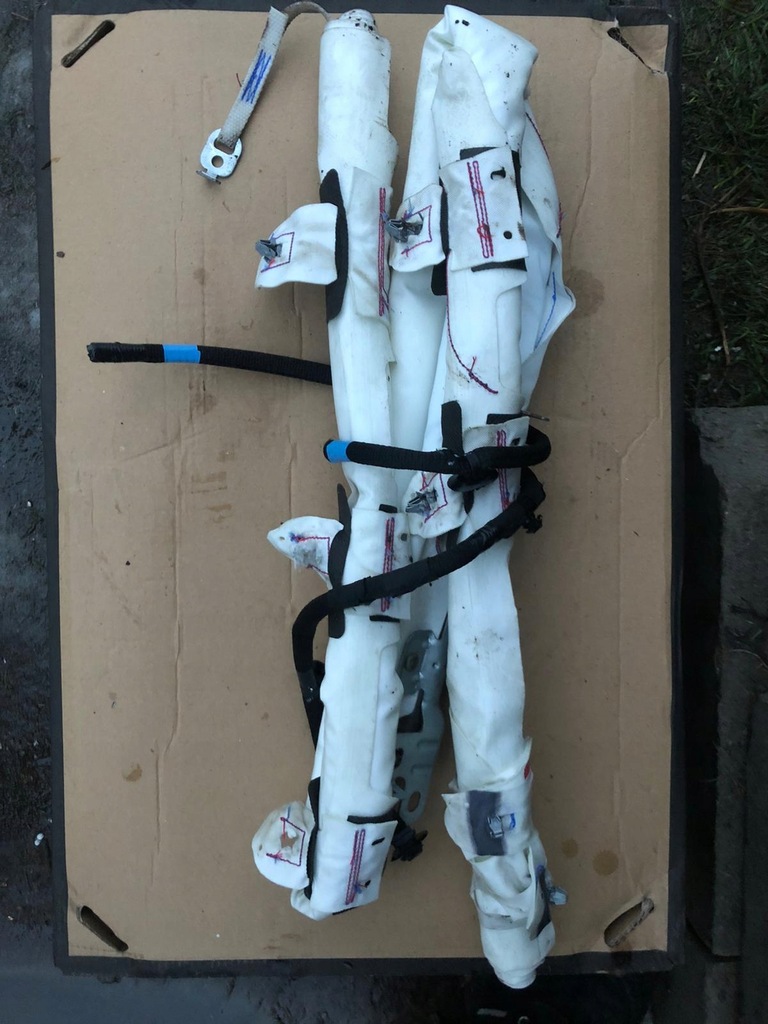 фото №1, Шторка безопасности правая ds3 crossback