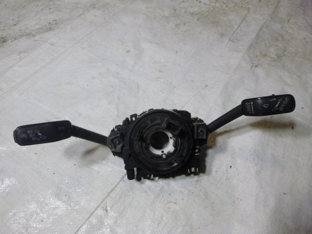 фото №1, Переключатель комбинированный vw golf vii 5q0953507dd