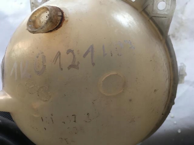 фото №8, Бак расширительный audi a3 8p 1k0121407