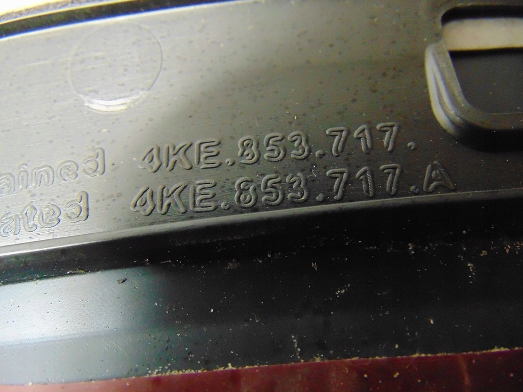 фото №16, Молдинг накладка крыла левый перед audi e-tron 4ke 4ke853717