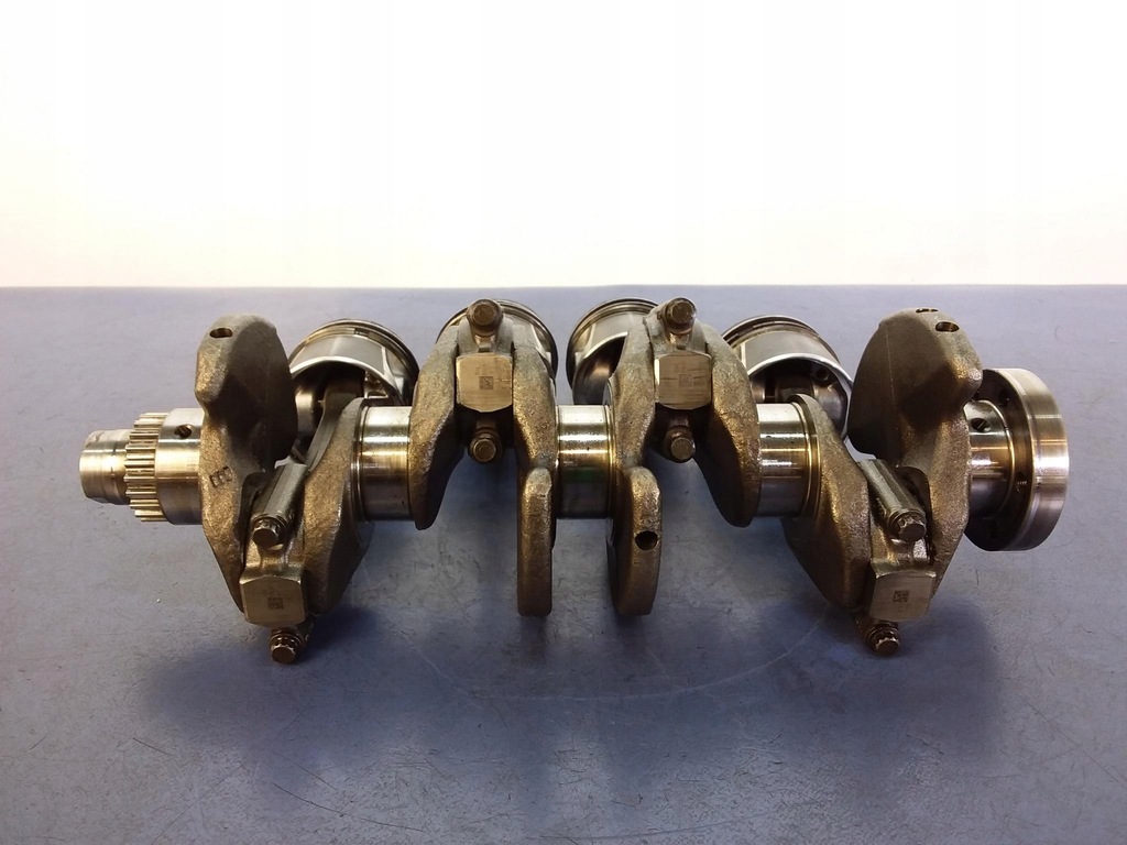 фото №7, Vw caddy iii 1,6 tdi caye wał поршни 03l105263