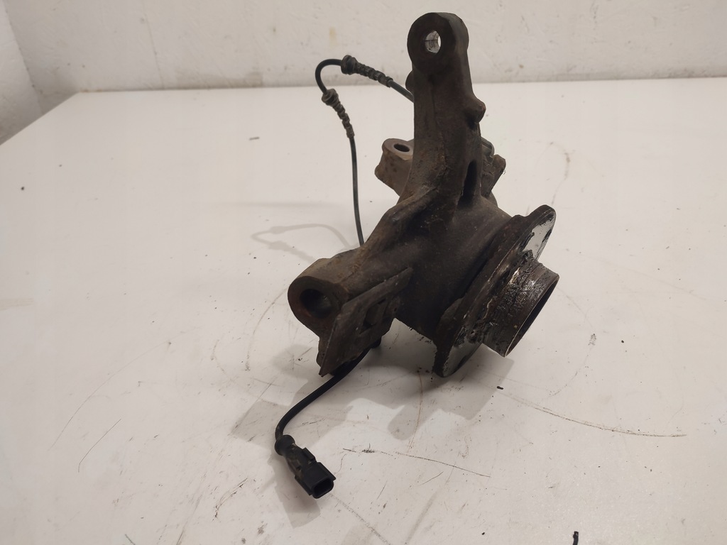 фото №6, Renault fluence поворотний кулак правий перед 1.5dci