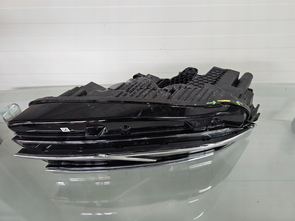 фото №12, Лампа передняя правая volkswagen touareg led 761941082