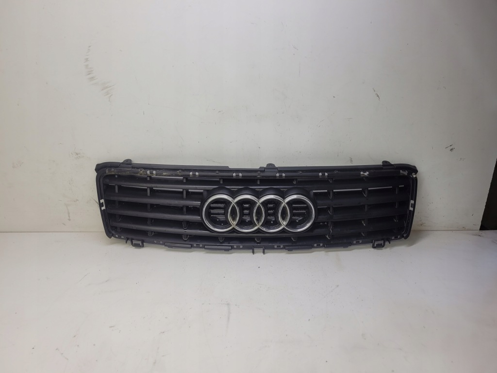 Купить Решётка радиатора решётка  радиатора audi a4 b6 кабриолет  8h0853653