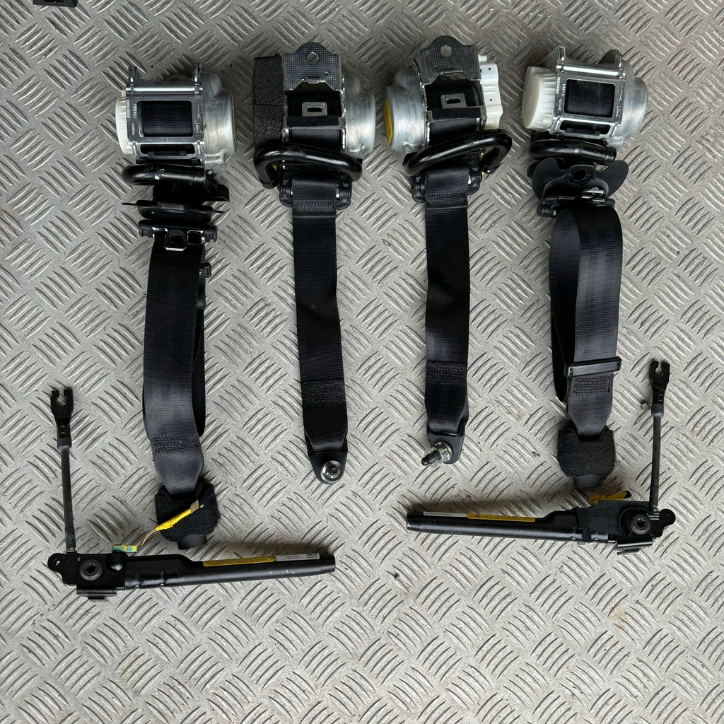 фото №7, Приборная панель комплектная подушка безопасности консоль ремни приборная панель alfa romeo stelvio 2017 rok