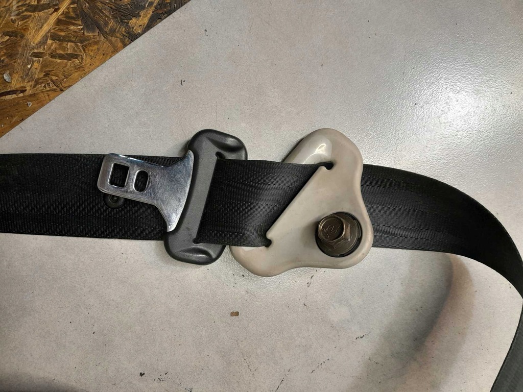 фото №7, Pas безопасности правый задняя mazda 3 bk 603157300a