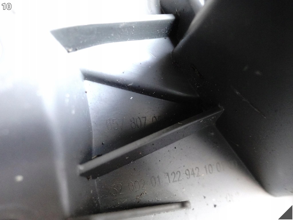 Skoda scala 657 19-23 направляющая кронштейн кронштейн бампера распылителя левый Доставка