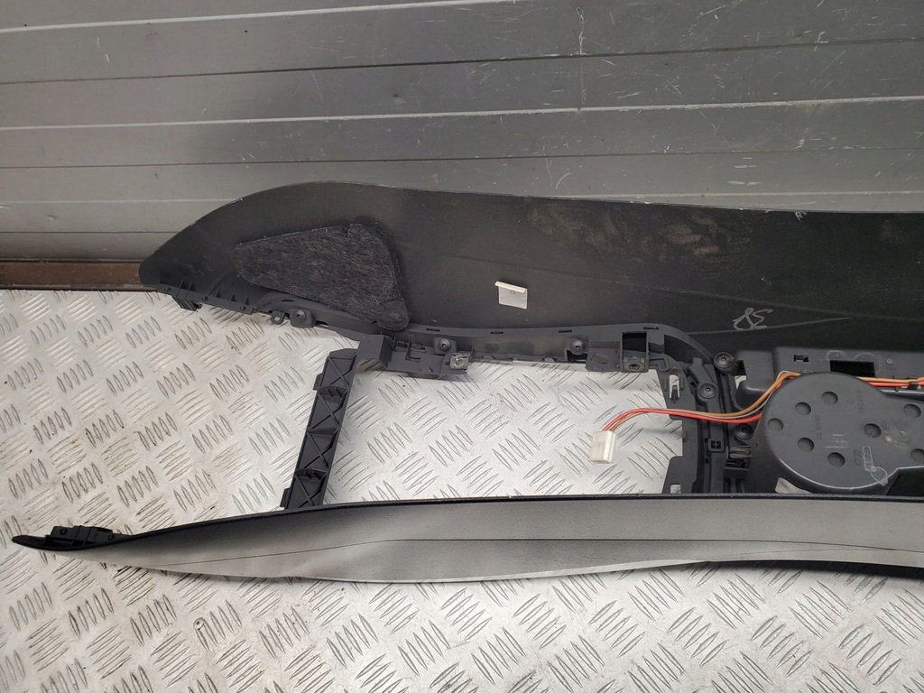 фото №10, Audi s5 8k0864981d панели управление, переключатели