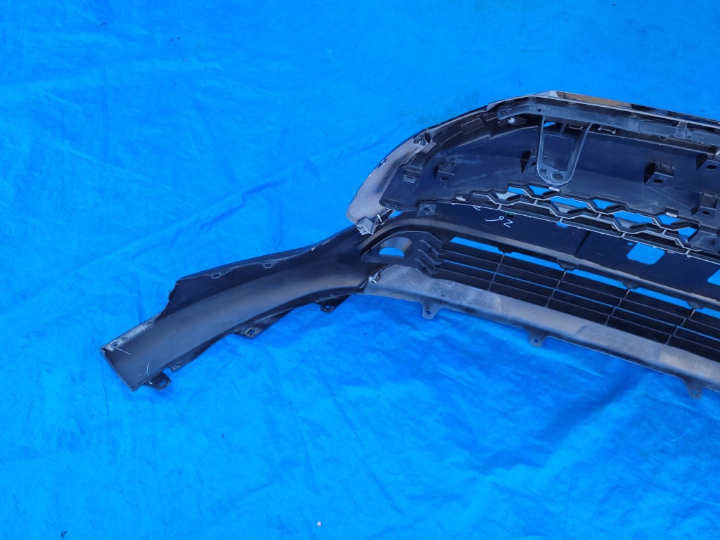 Toyota corolla cross | решётка радиатора решётка  спойлер бампер перед 53114-16060 |1182 Киев