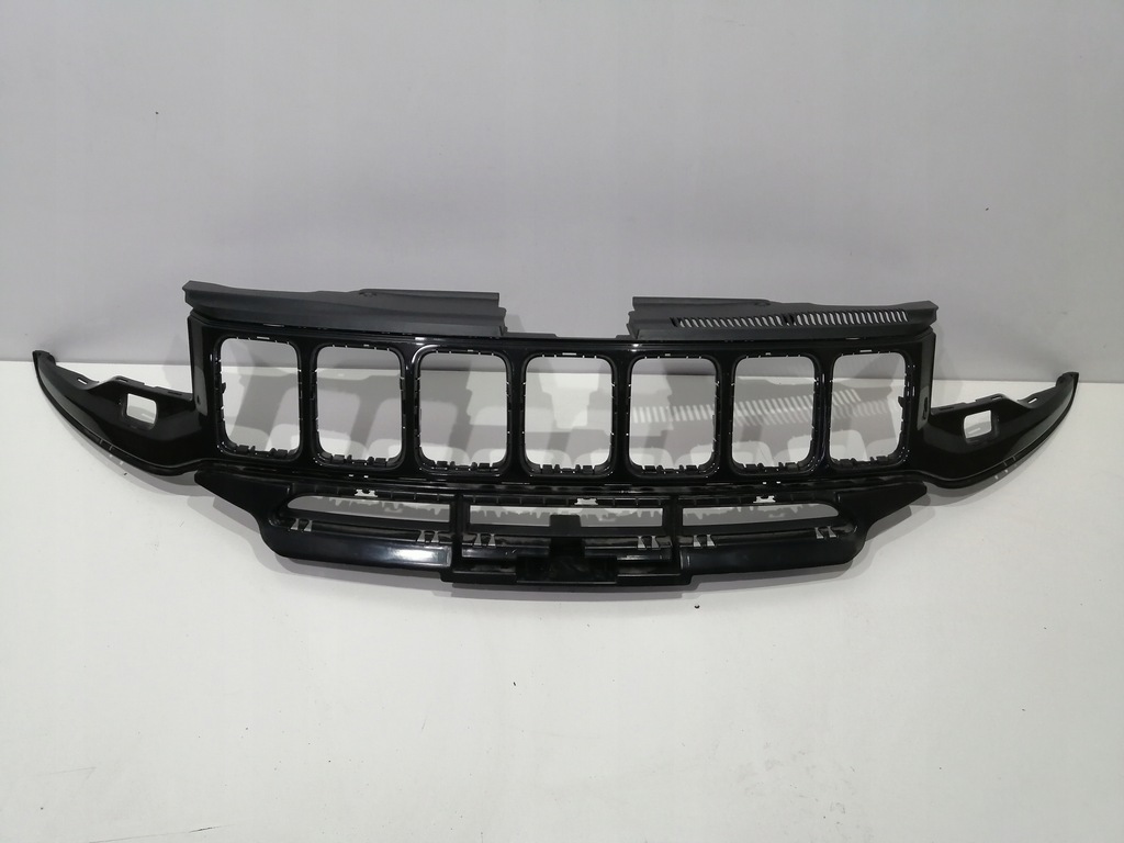 фото №1, Jeep grand cherokee iv trackhawk решётка радиатора решётка радиатора