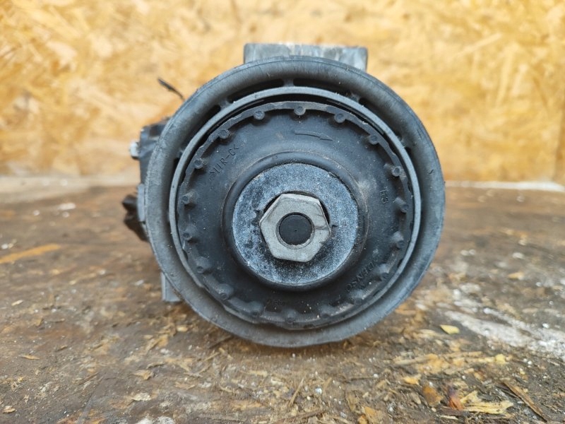 Компрессор кондиционера 88310-0r014 toyota camry 55 14-17 в Украине