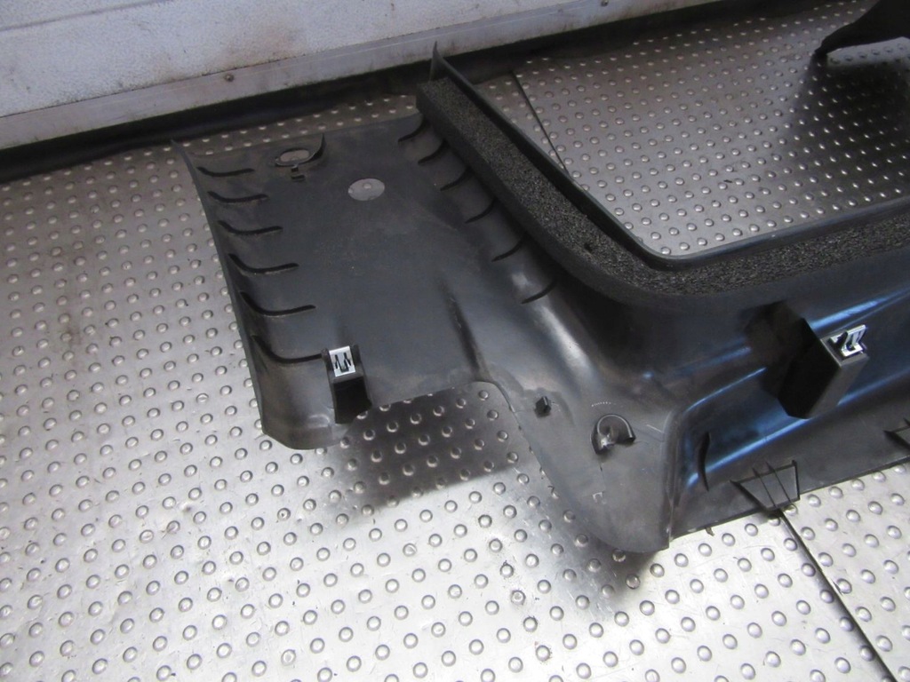 фото №5, Chevrolet hhr 2007 обшивка защита стойка левый задняя