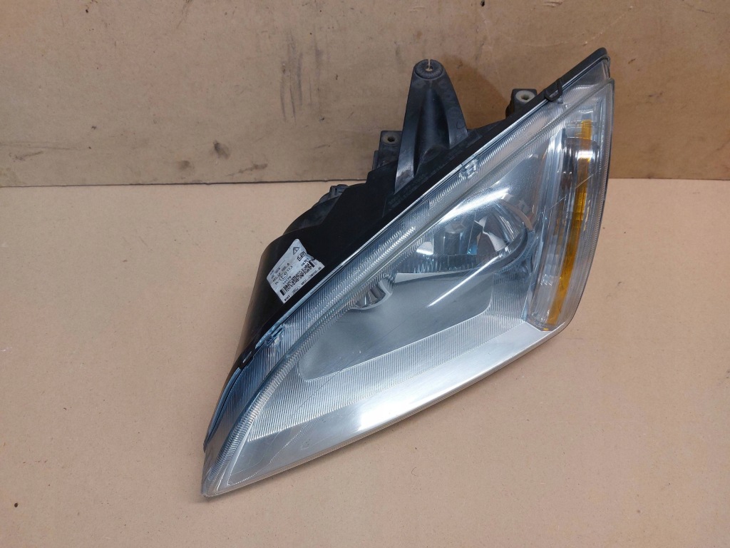 Ford focus mk2 фара ліва + права передня комплект лампа європа Київ