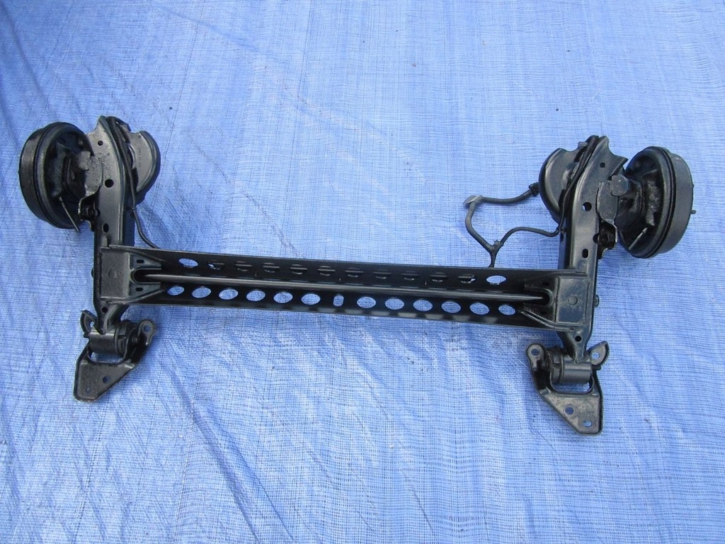 фото №6, Chevrolet hhr 2.4i 2008 2wd балка подвеска oś задняя механическая коробка передач kpl