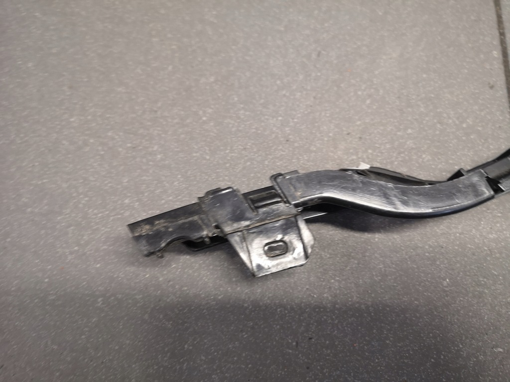 фото №8, Напрямна кронштейн бампера лівий перед dodge journey fiat freemont 05178411ad