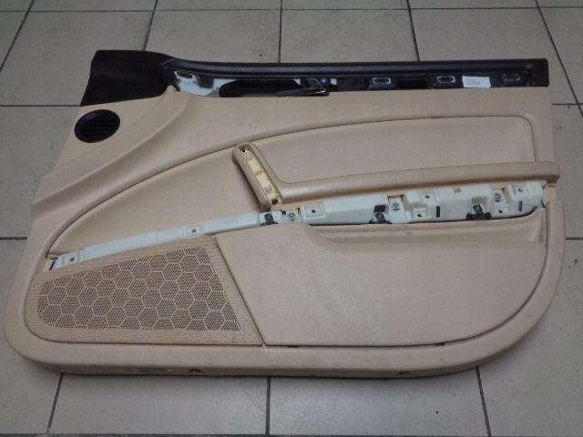 фото №1, Обшивка дверь правый перед vw phaeton кожа