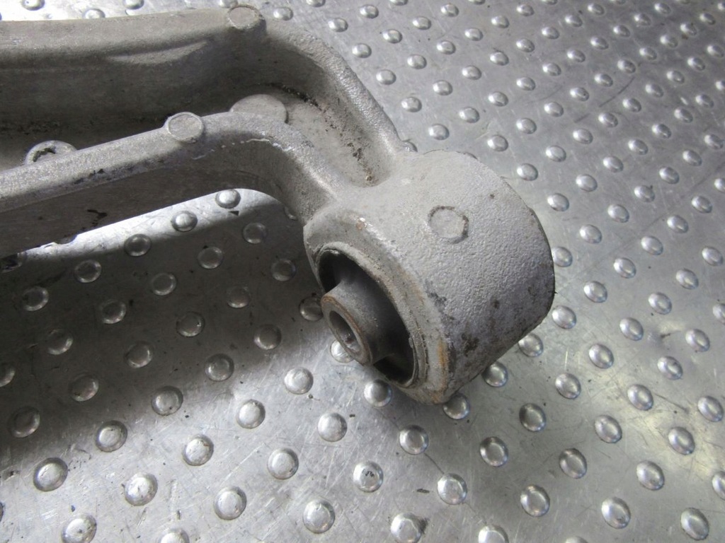 фото №10, Lincoln navigator ii 2004 рычаг задняя