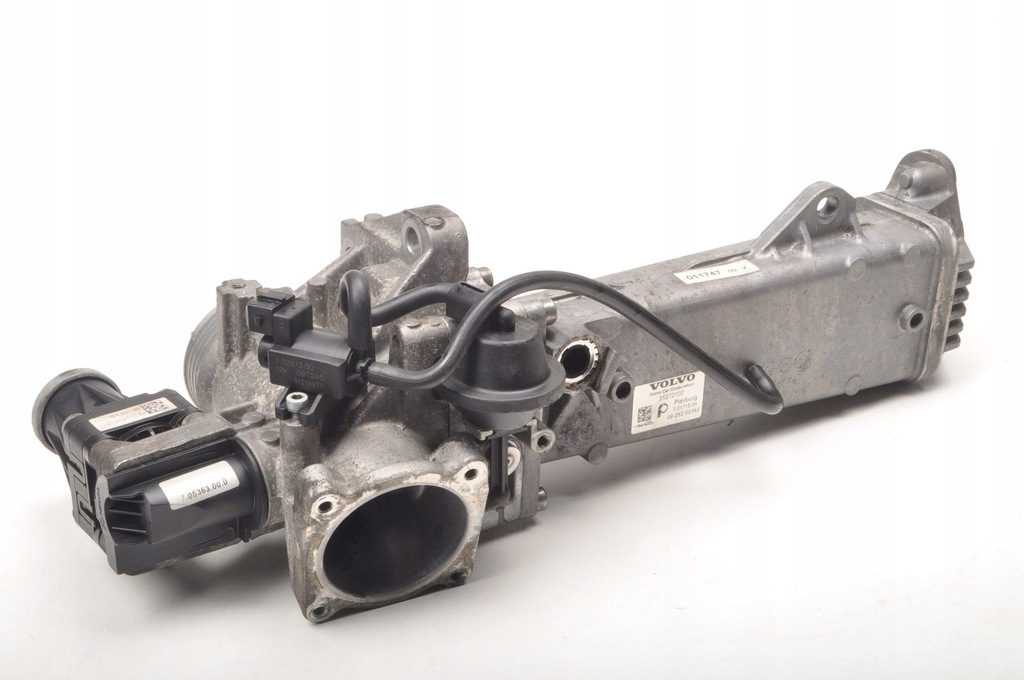 фото №6, Volvo xc70 ii 2.4 d5 205km радиатор выхлопных газов 31272702 50276422